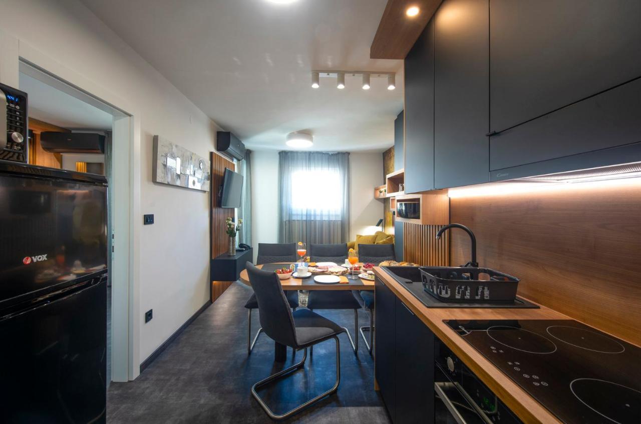 Jazine Lux Apartment E&T Zadar Buitenkant foto